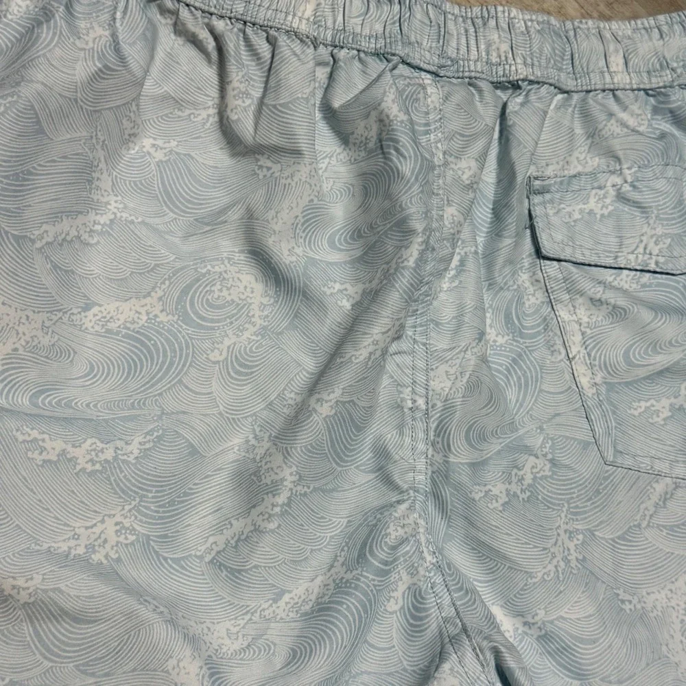 Micros Swim Trunks Men's‎ Medium Blue White Wave Pattern Drawstring Shorts